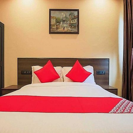 Hotel Anand Amritsar Exterior foto