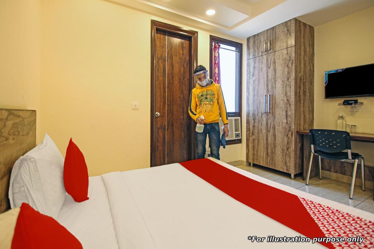 Hotel Anand Amritsar Exterior foto